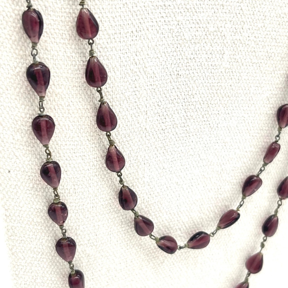 Vintage Purple Glass‎ Teardrop Bead Long Layering Necklace Amethyst Tone 56"